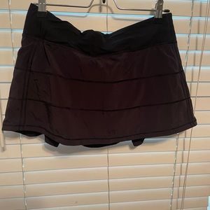 Lululemon black skort size 8 reg